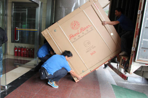 宝山钢琴贵重工艺品无忧运